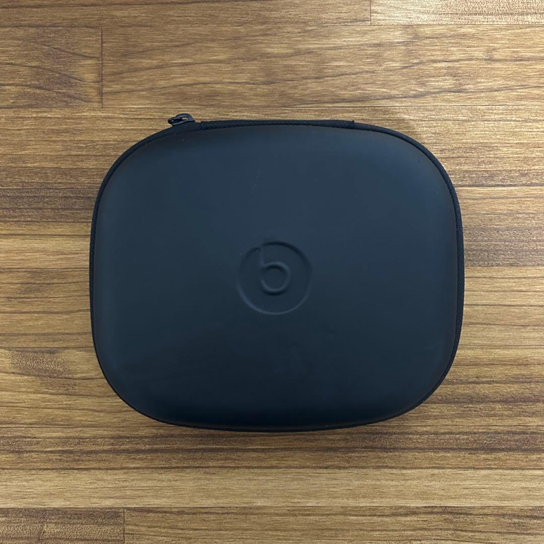 【激レア】beats Executive AUDEMARS PIGUET