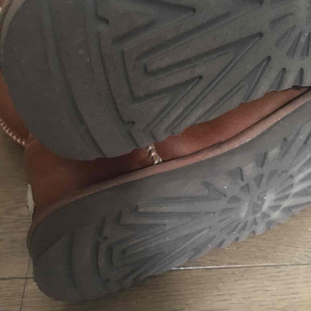 アグ❣️皮革ブーツ