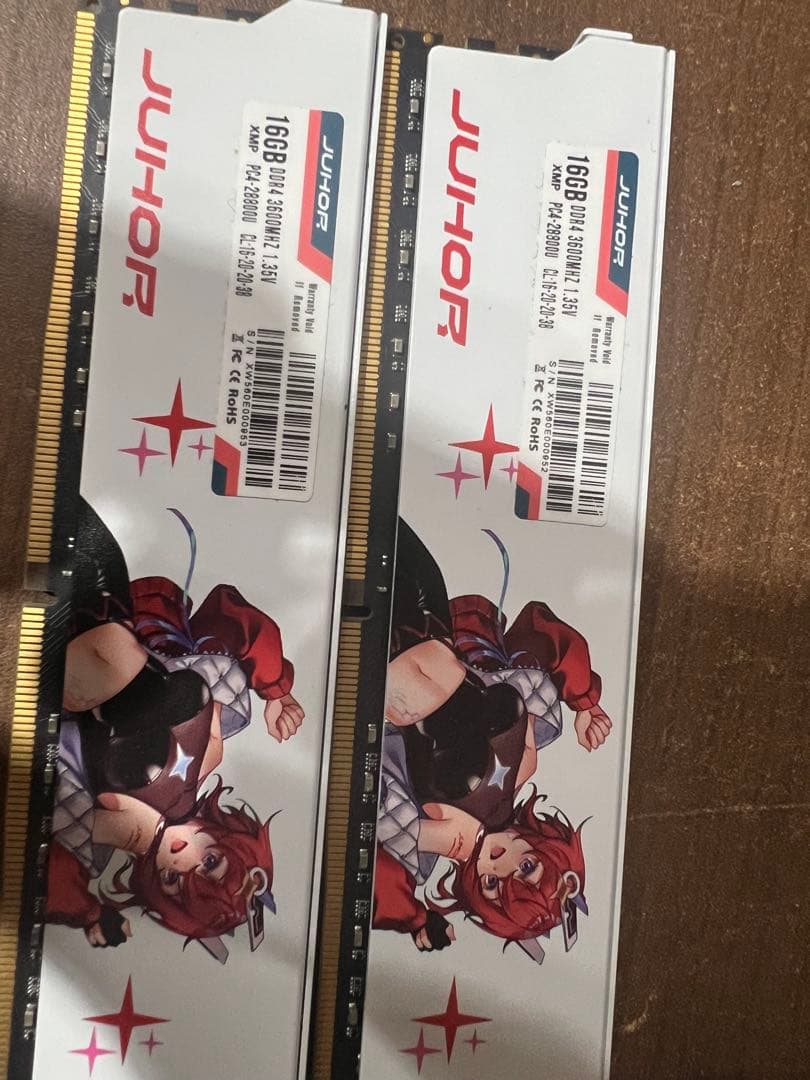 JUHOR 32GB DDR4 3600MHz CL16メモリ