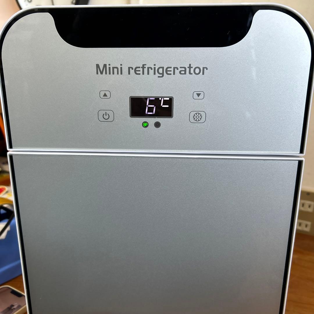 冷蔵庫 小型 20L ポータブル 冷温庫 LCD温度表示 ペルチェ式 保温 保冷
