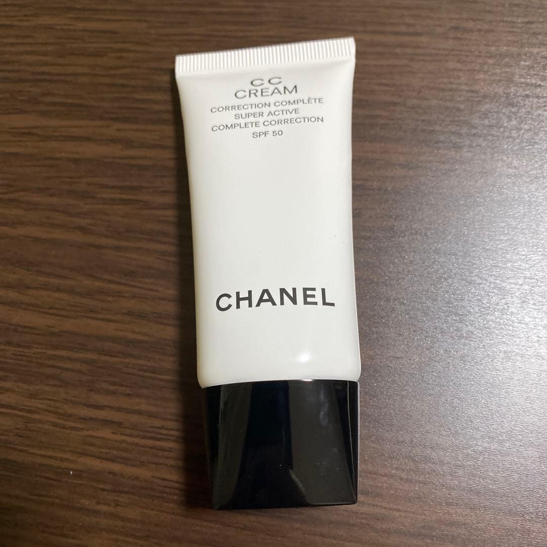CHANEL CCクリーム 10ベージュ