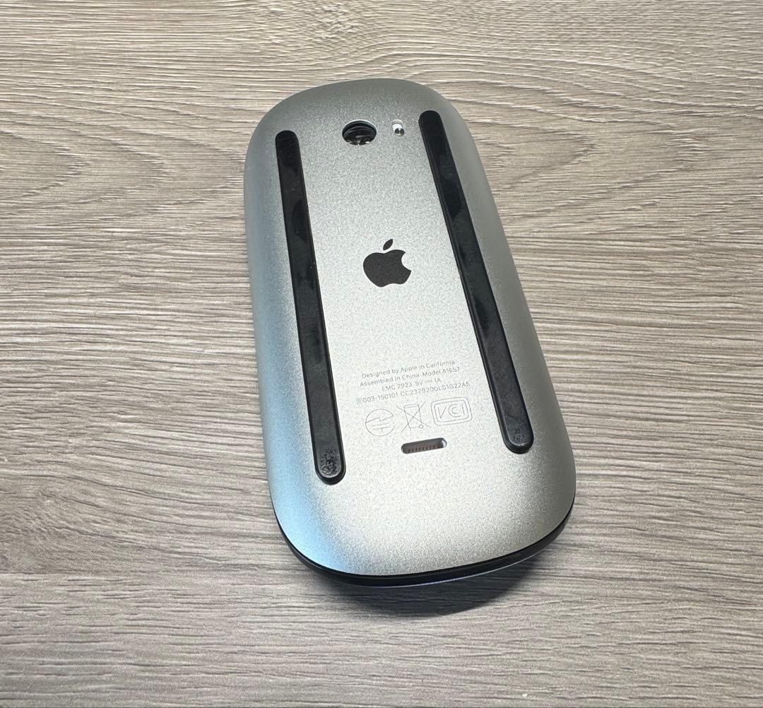 Magic Keyboard with Touch とMagic Mouse
