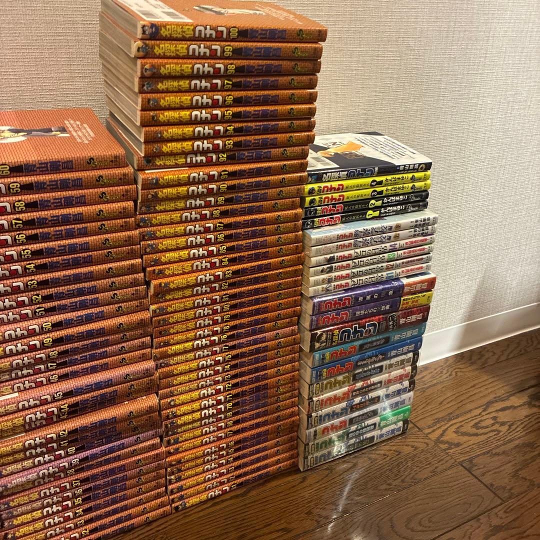 名探偵コナン 漫画セット 1〜100巻＋関連本22冊付き
