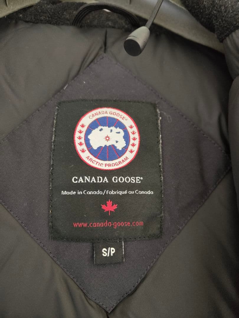 【値下げ】カナダグース/  ダウンジャケット