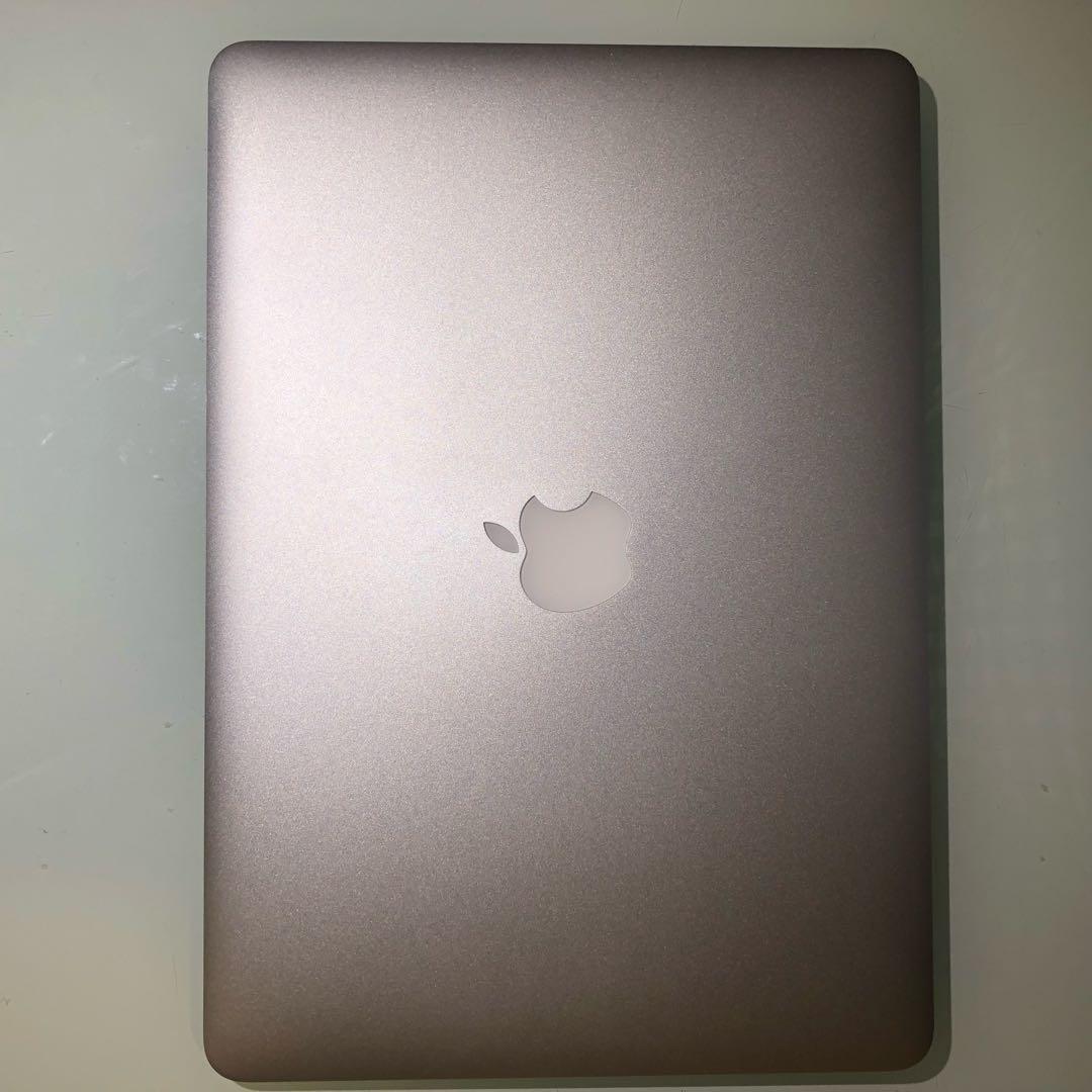 MacBook Air13インチ 8ギガ