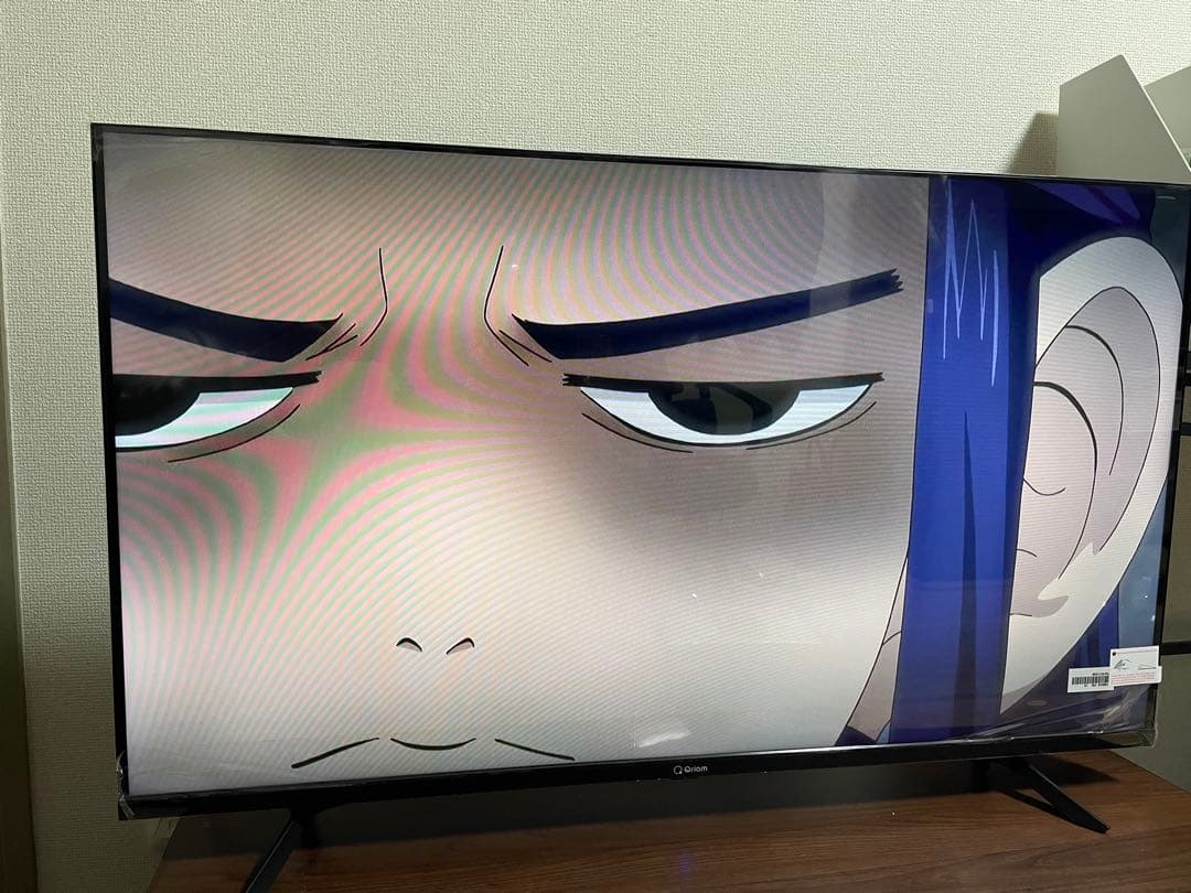 Qriom チューナーレステレビ　40v