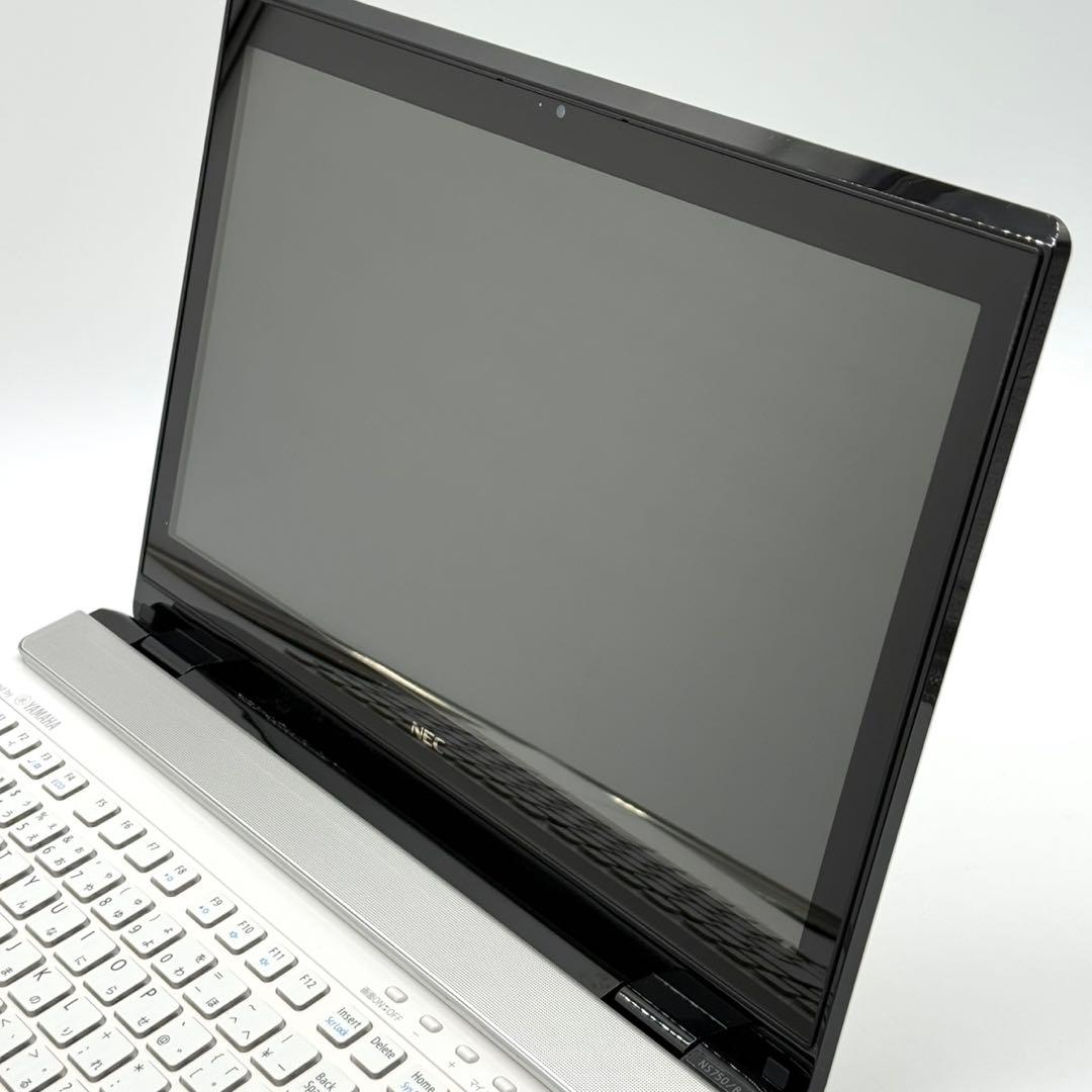 美品 NEC ノートPC i7 新品SSD Blu-ray Office2024