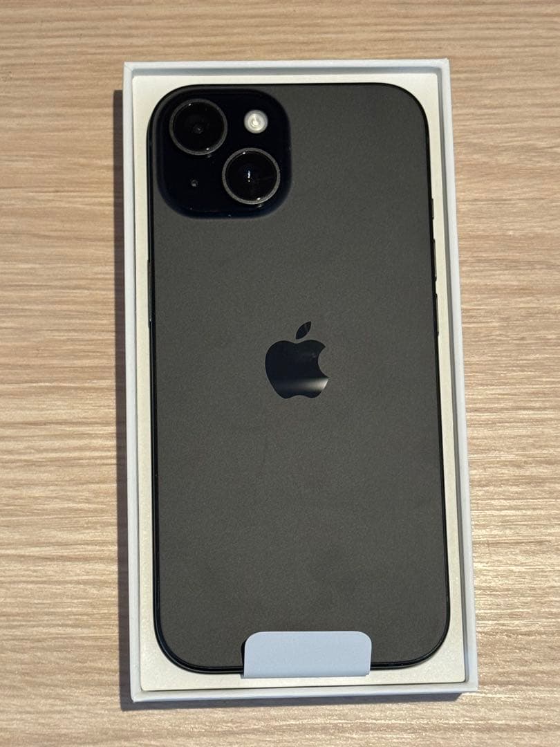 iPhone 15 125GB スペースブラック SIMフリー