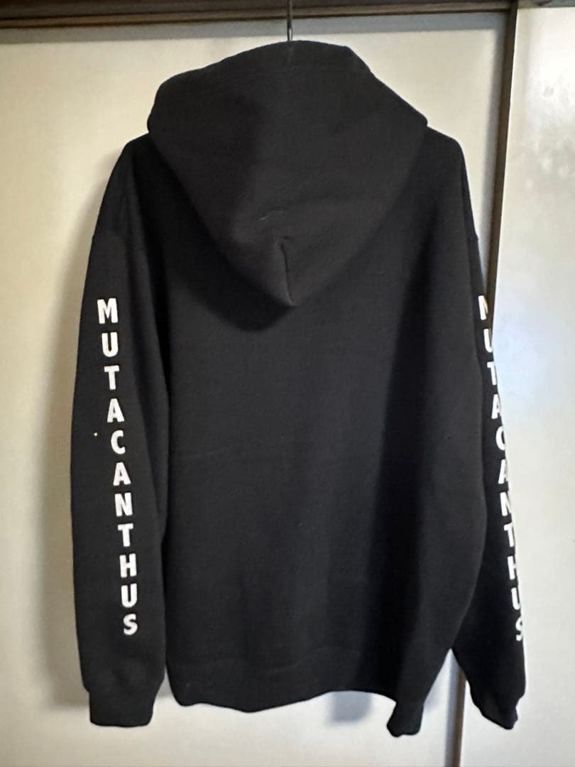 ACANTHUS muta MA Logo フーデッドパーカー ブラック XL