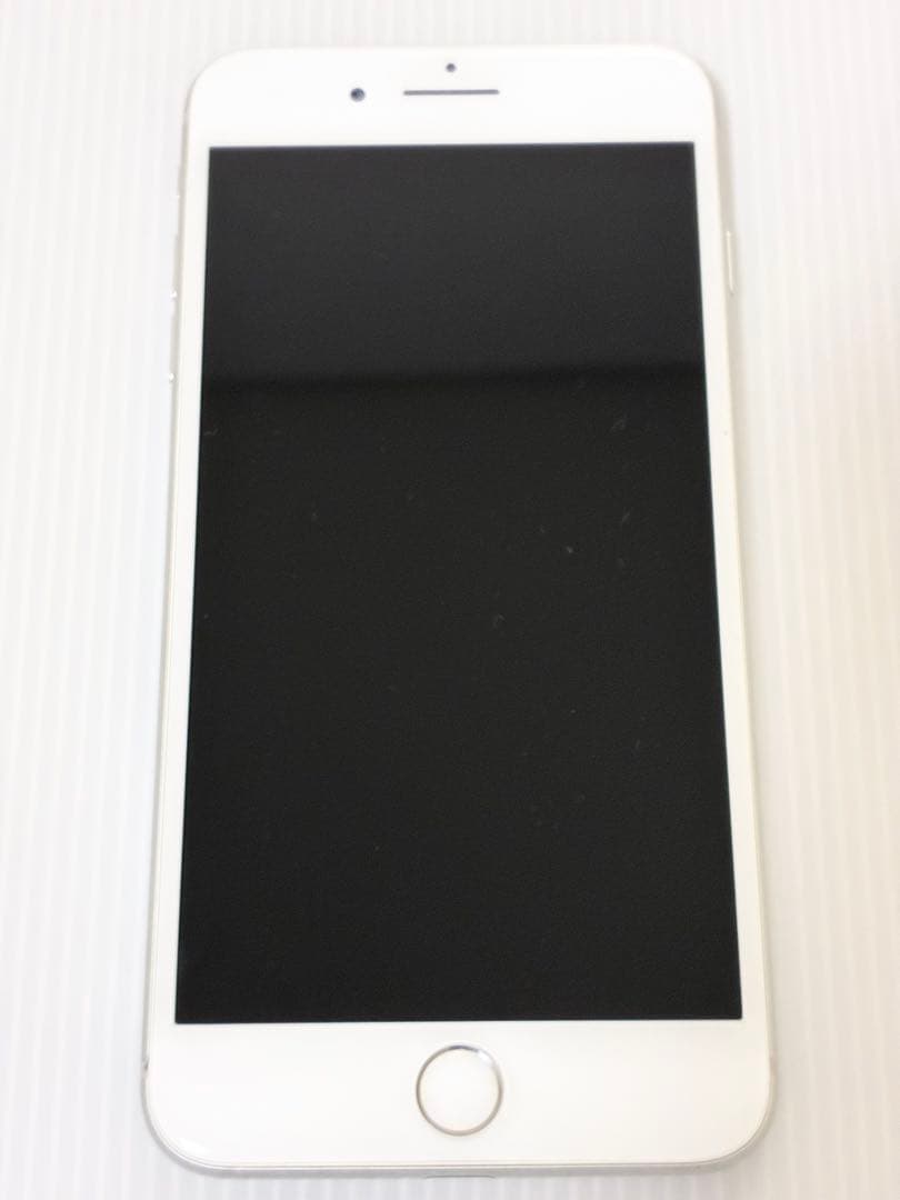 iPhone8 plus シルバー 64GB美品SIMフリー