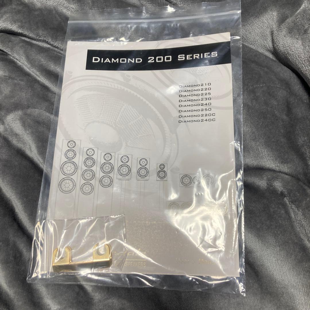 Wharfedale Diamond 220 スピーカー