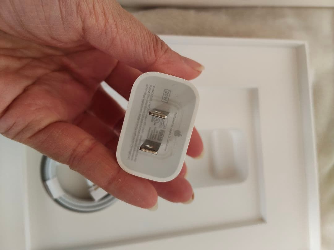 【美品】iPad （第9世代） Wi-Fi 64GB 本体 バッテリー94%