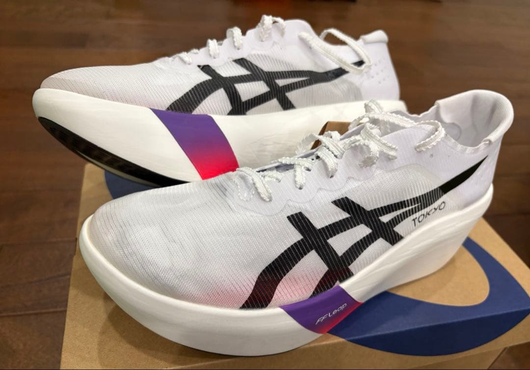 新品　ASICS アシックス　メタスピードレイ　25.5㎝