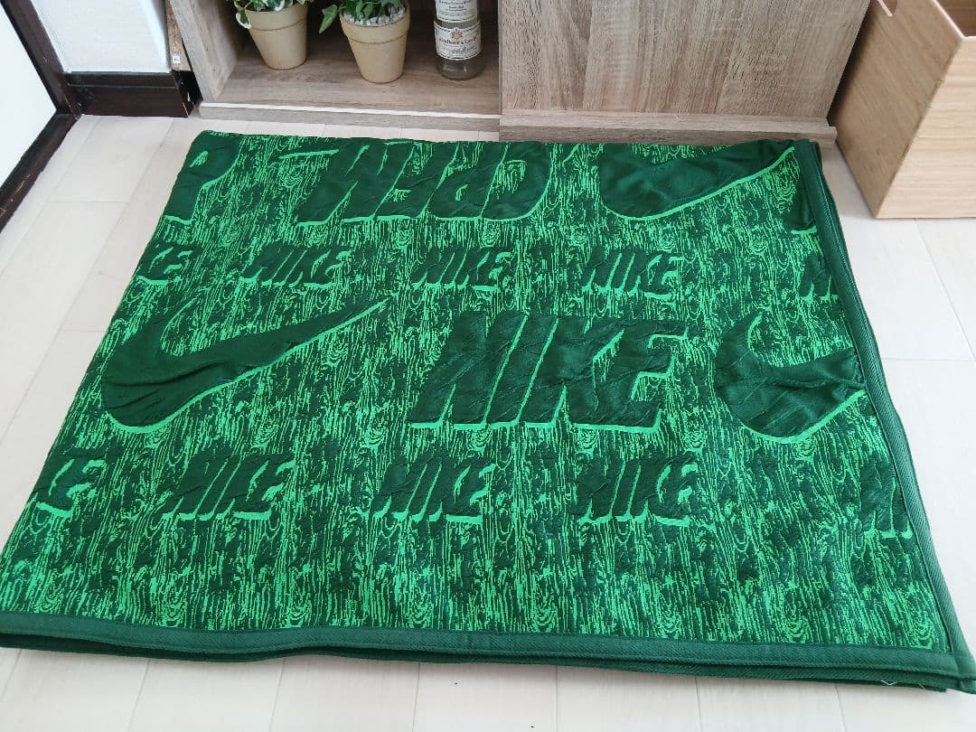 レア Cactus Plant Flea Market × Nikeブランケット