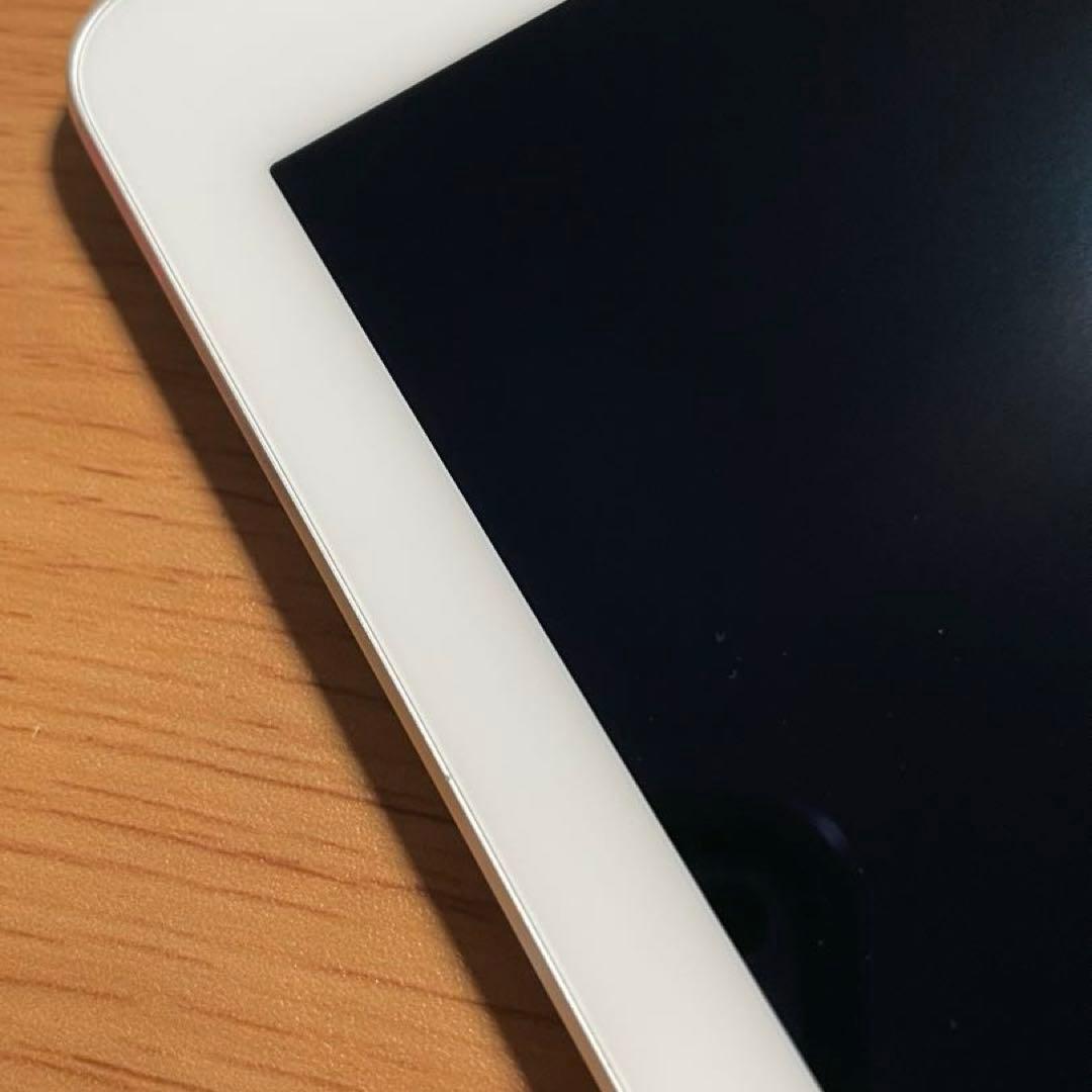 iPad Air2 64GB Wi-Fi + Cellular シルバー