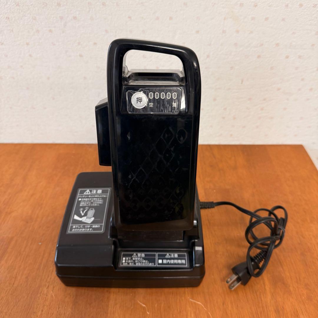 ● 美品 Panasonic 電動自転車バッテリー NKY580B02 充電器