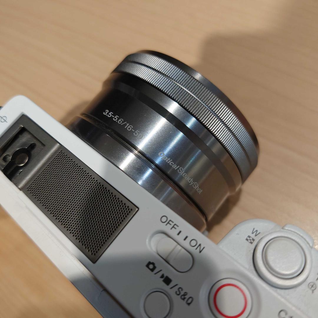 SONY ZV-E10 ホワイト + SELP1650 レンズ