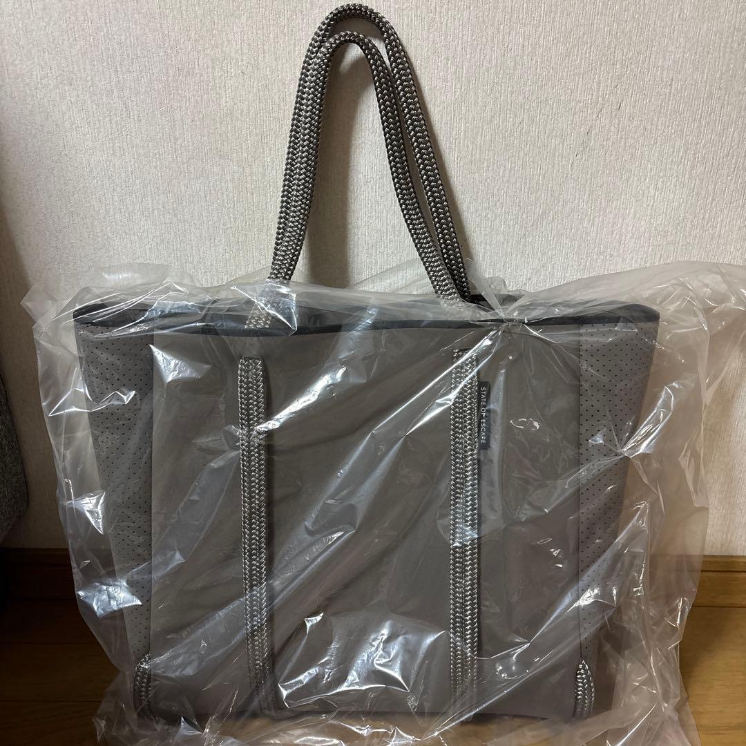 最終お値下げステイトオブエスケープ　　　　　　　　　サテライトシティトートバッグ