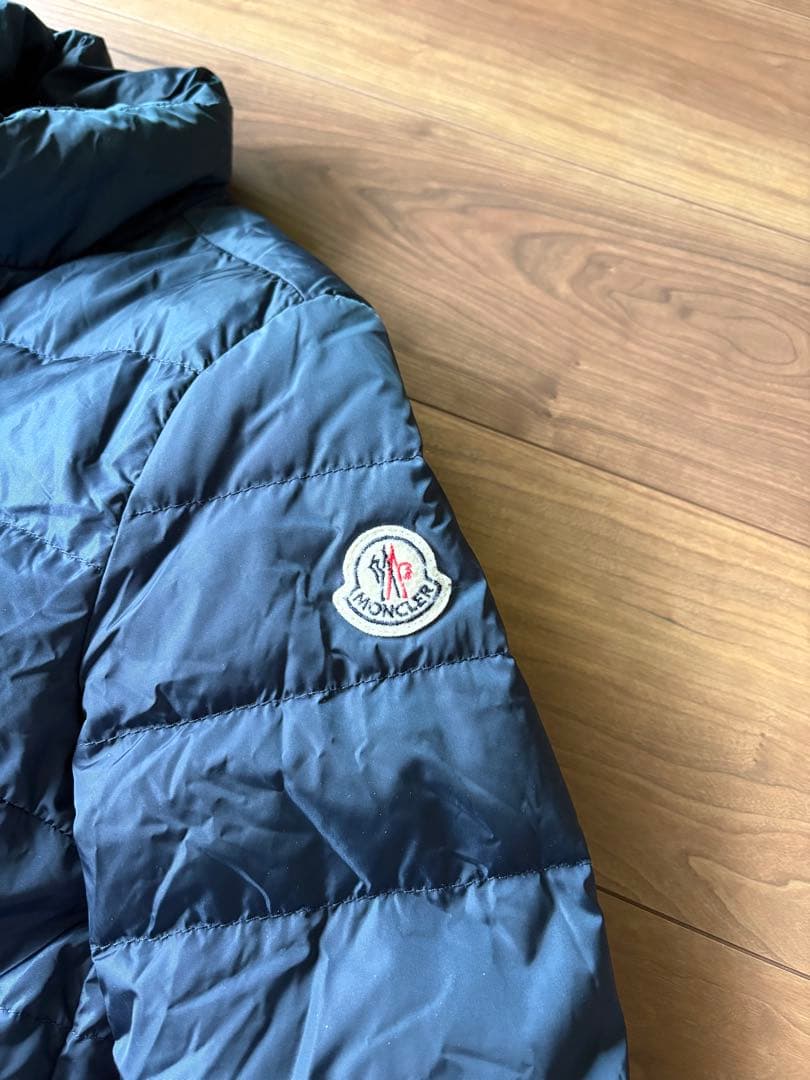 MONCLER ネイビー ダウンジャケット
