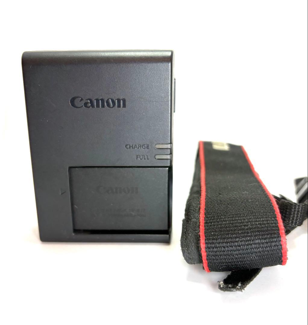 キャノン　Canon EOS Kiss X10i STM Wレンズセット