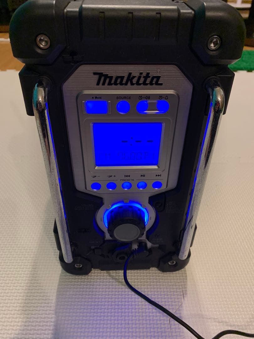 Makita MR103 ラジオ