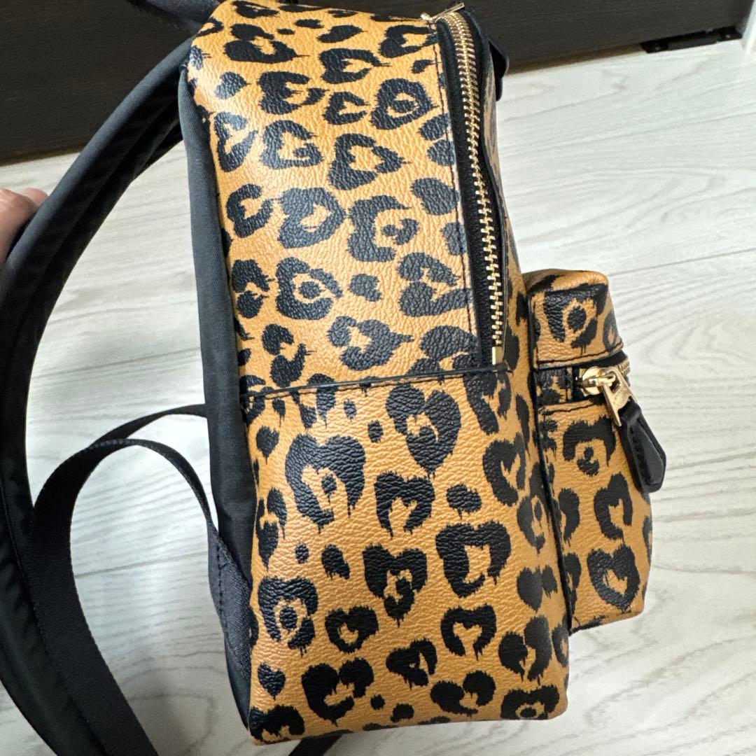 【美品】COACH レオパードミニリュック