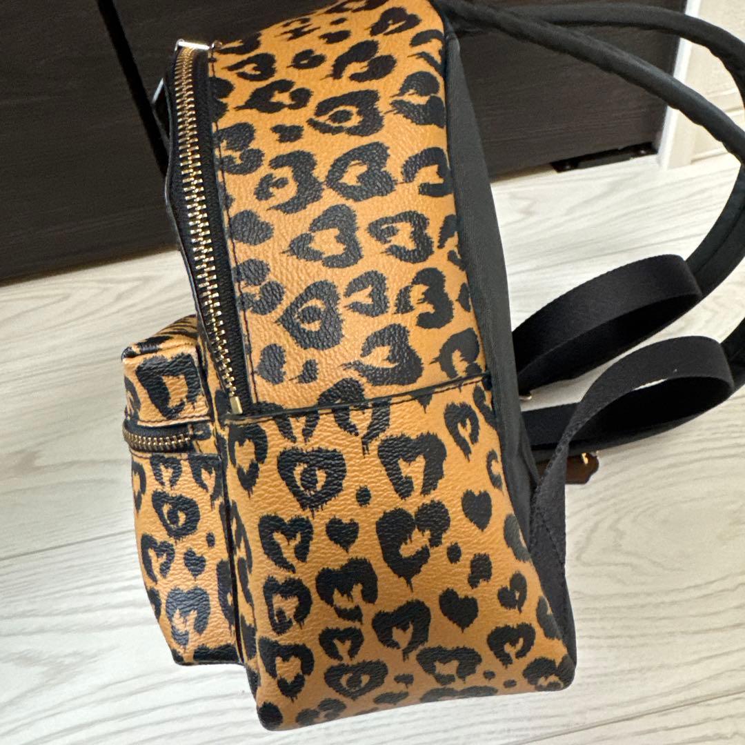 【美品】COACH レオパードミニリュック