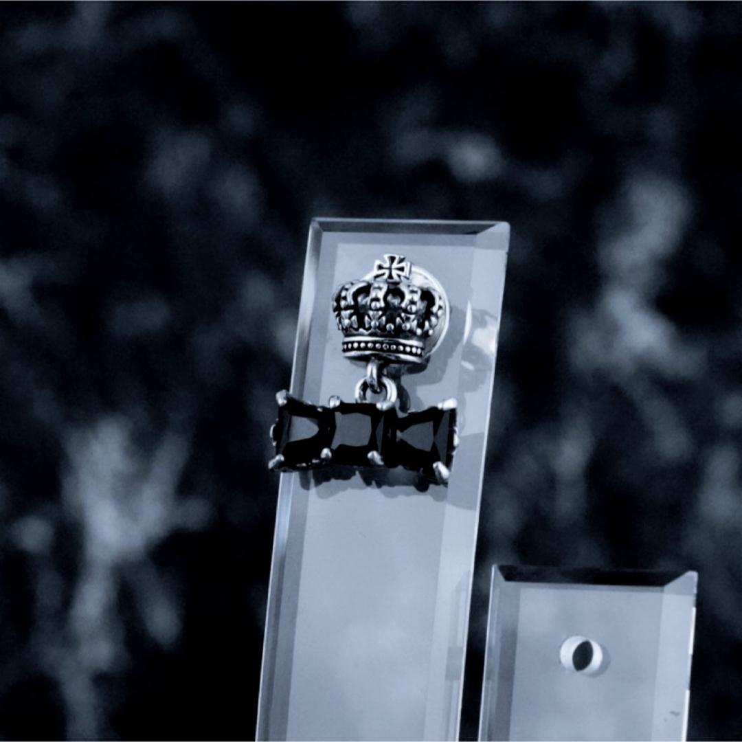 美品!ジャスティンデイビス クラウンリボンピアス