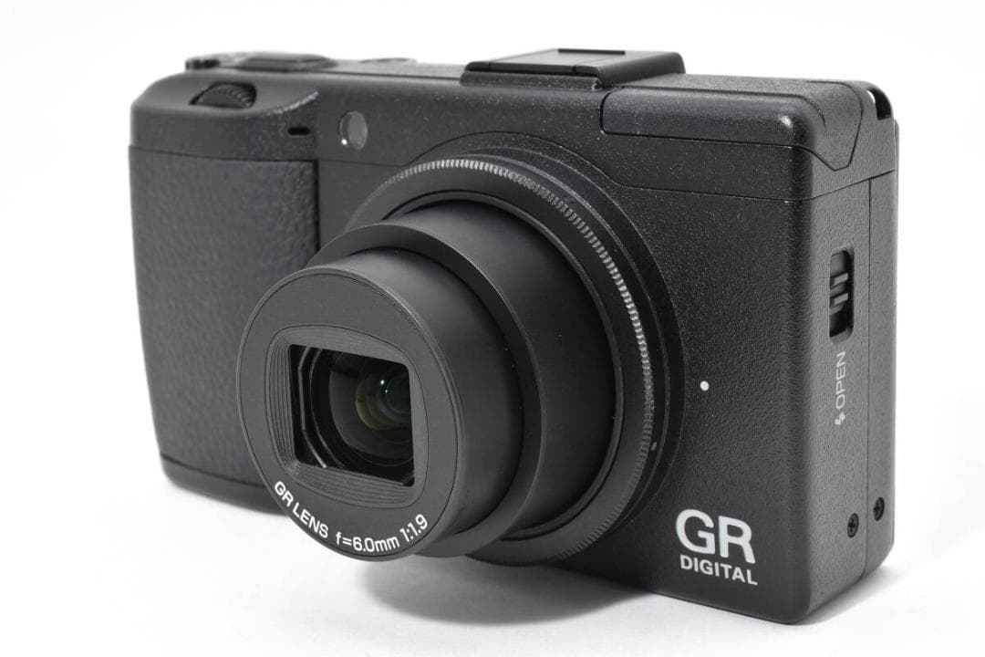 ■ 美品 ■ RICOH GR DIGITAL III 箱付き S数1370回