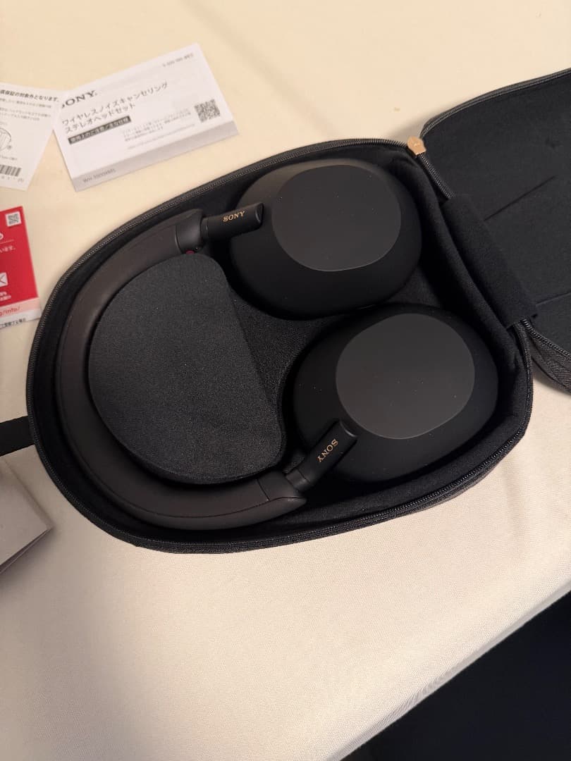 SONY WH1000XM5 ワイヤレスヘッドホン ケース付き