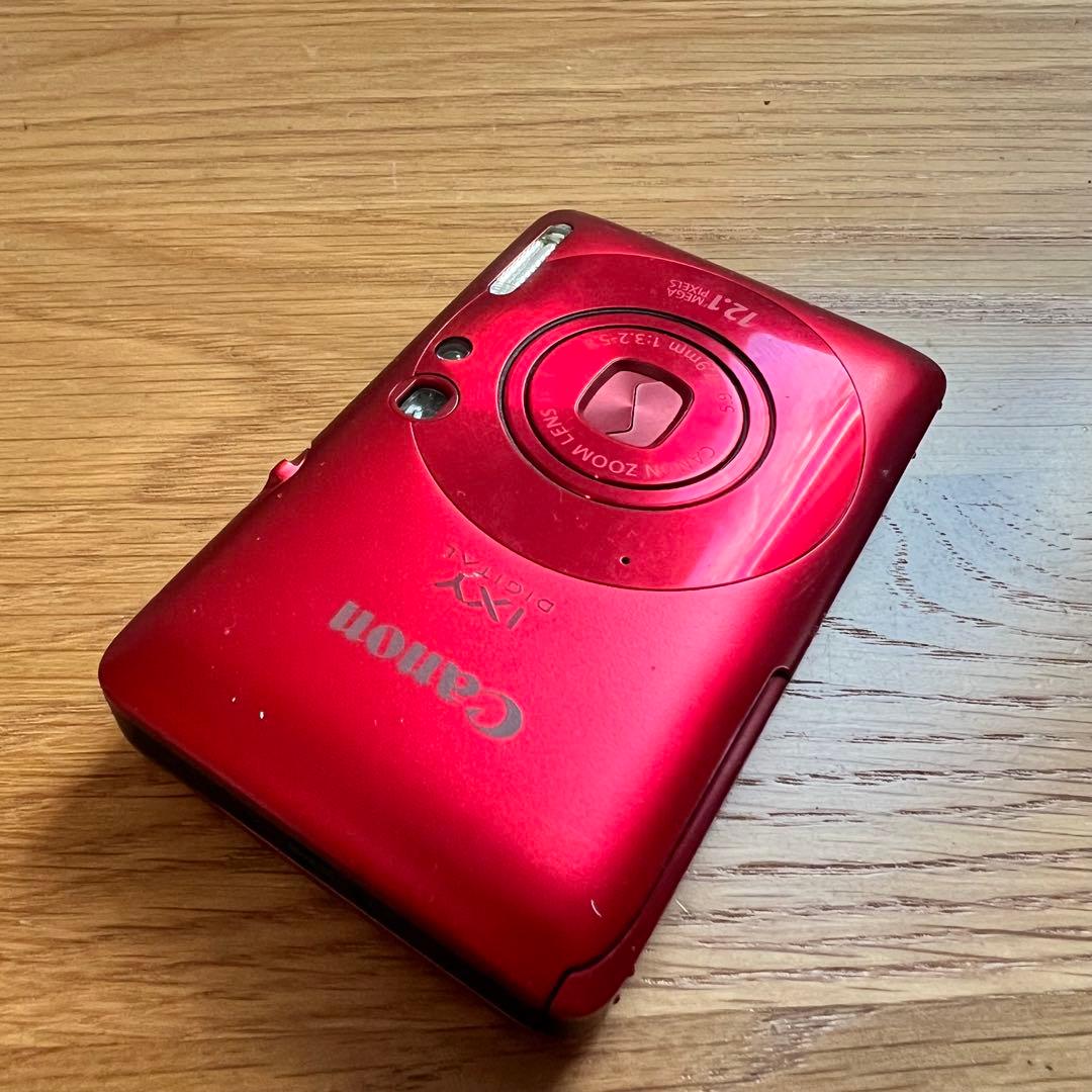 【希少美品】Canon IXY 210is キャノン デジカメ コンデジ 赤