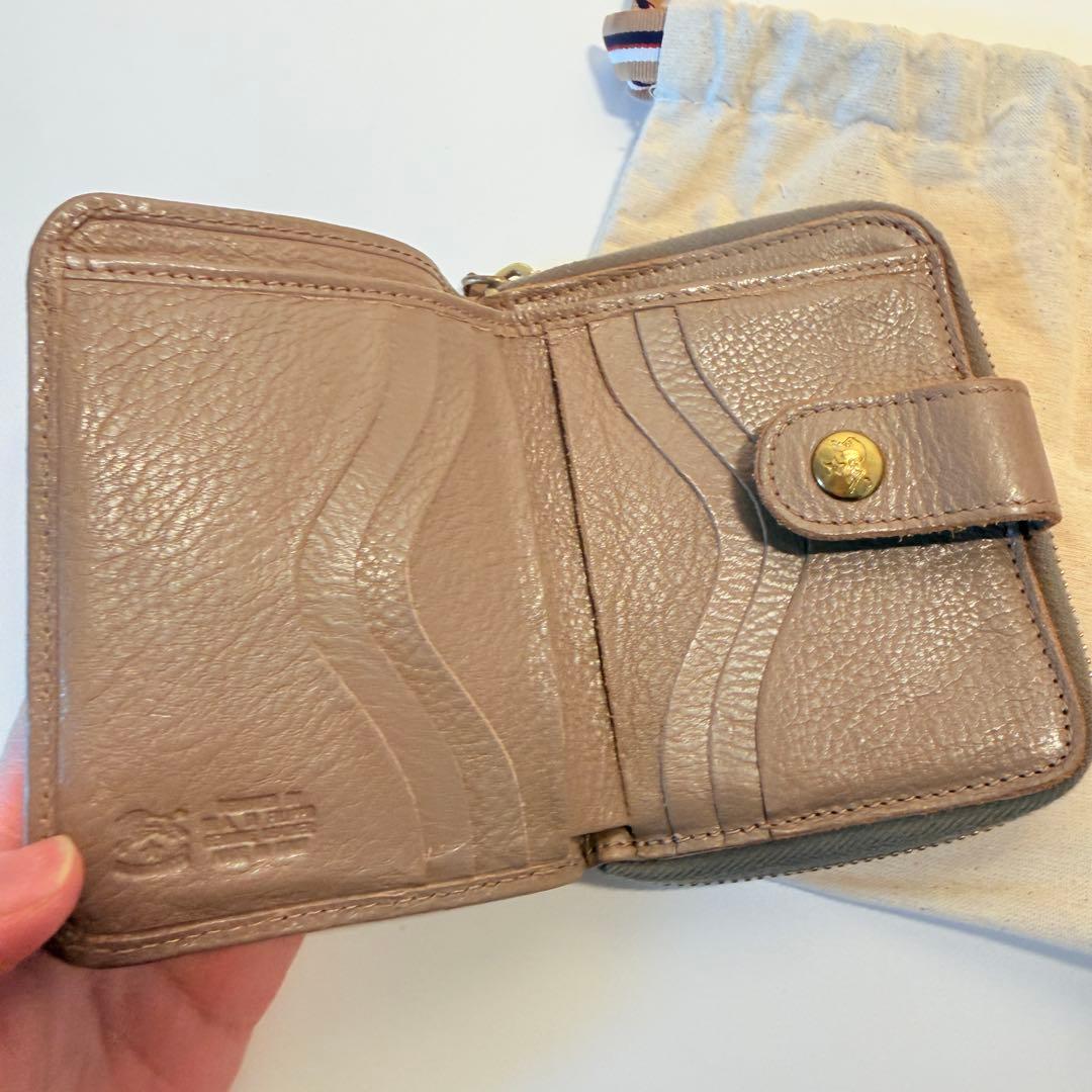 イルビゾンテ　折りたたみ財布　グレージュ　ほぼ未使用