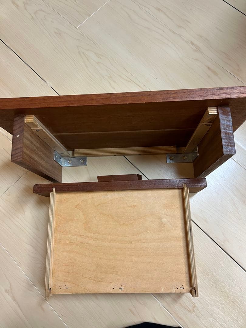 北欧ヴィンテージ　ウォールシェルフ