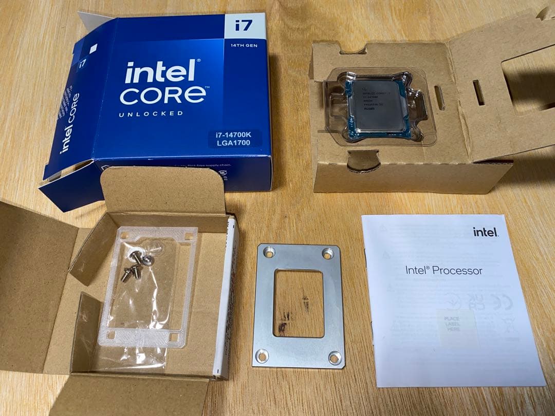 Intel Core i7-14700K + PCER24 CPU固定金具