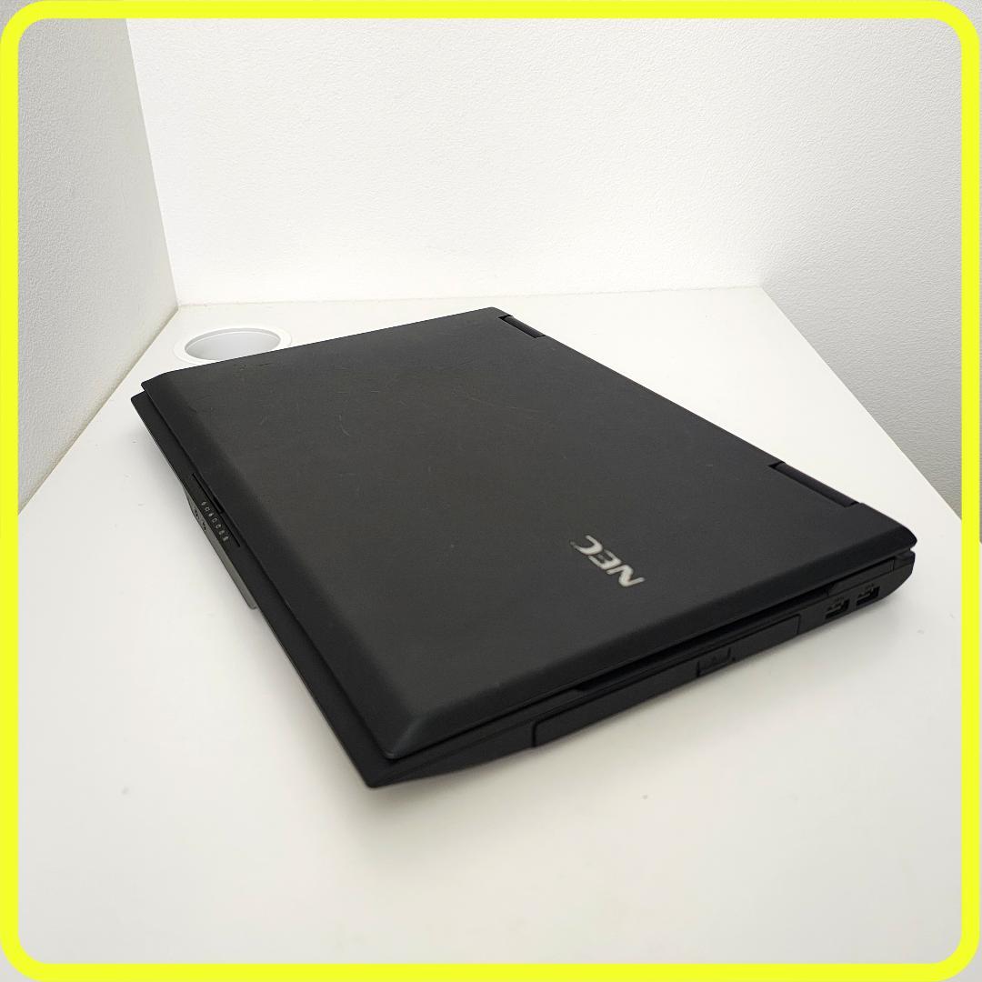 セール価格　SSD⭐️ノートパソコン windows11　office　809