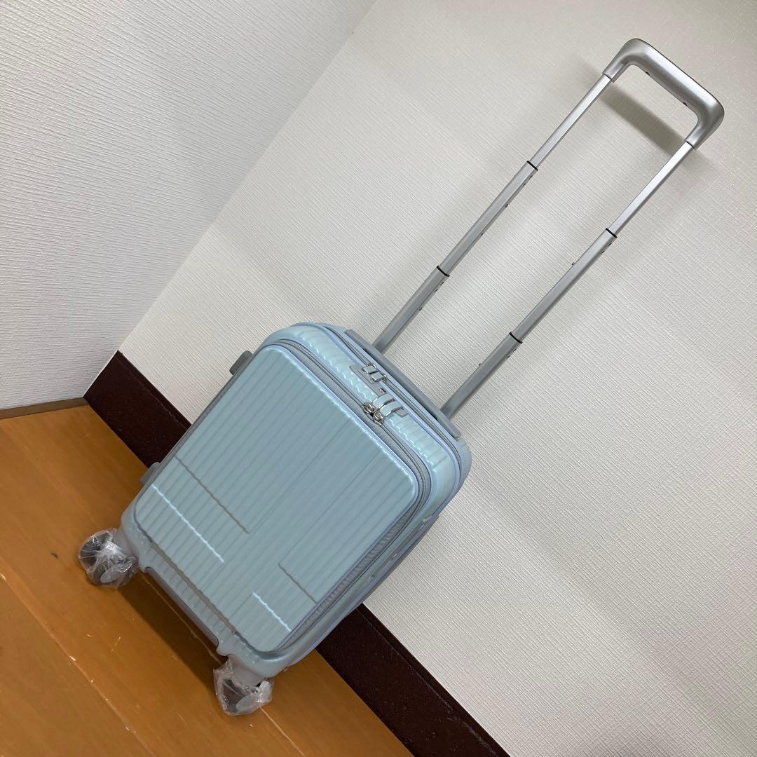 イノベータースーツケース inv30 21L ペールブルー 美品 機内持ち込み