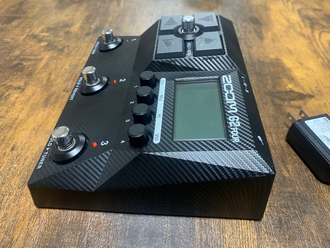 Zoom G2four アダプターAD-16付属