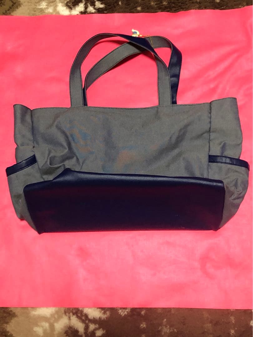 激レア　ファミリア　キャラクター刺繍付きマザーズバッグ【中古】