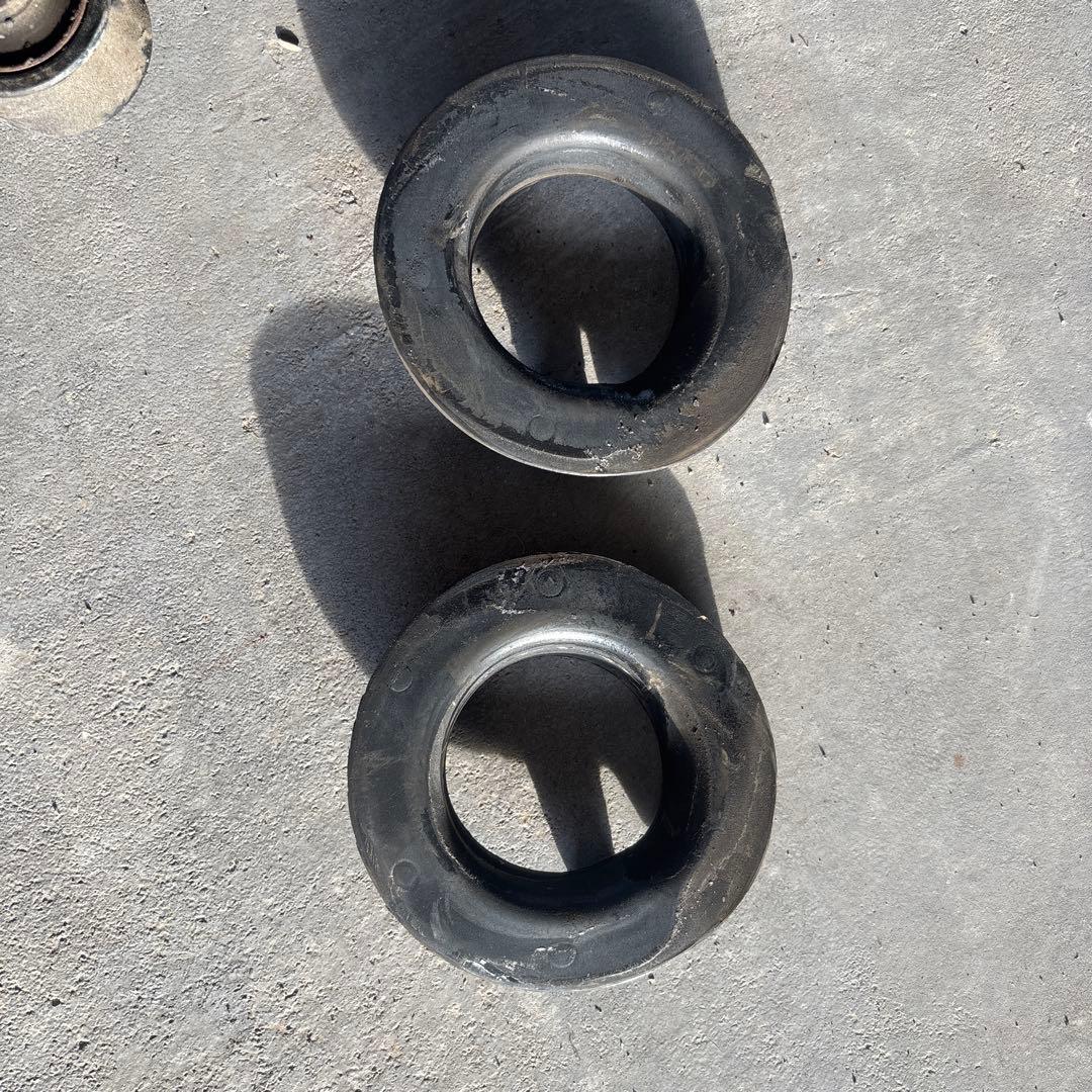 60 ハリアー プレミアムの純正サス