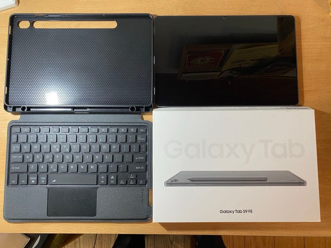 Samsung Galaxy Tab S9 fe 128GB 本体 他おまけ付き