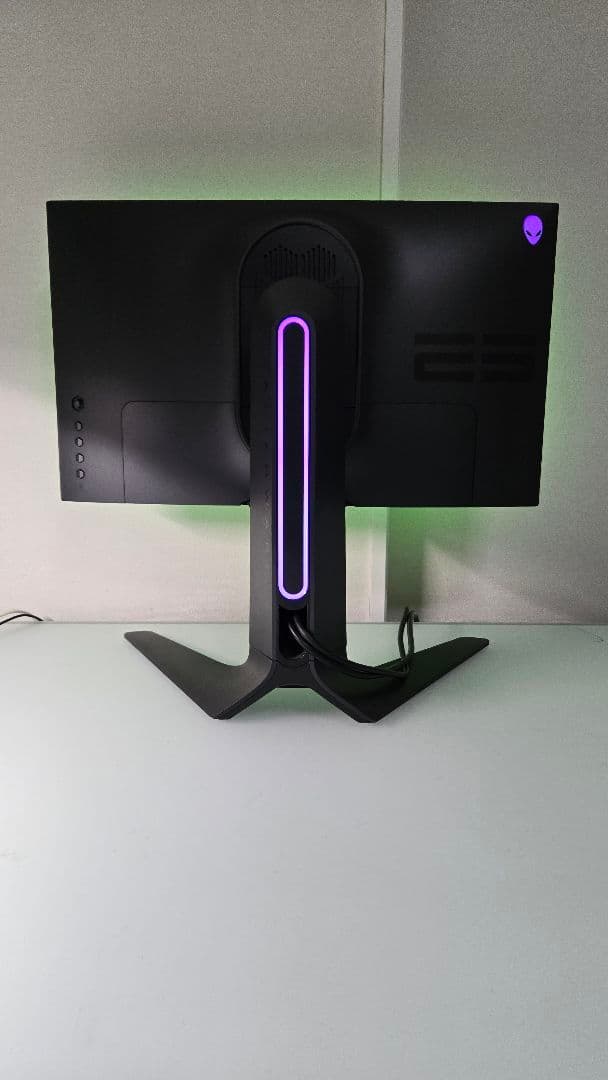 Alienware AW2521HF 240Hzモニター