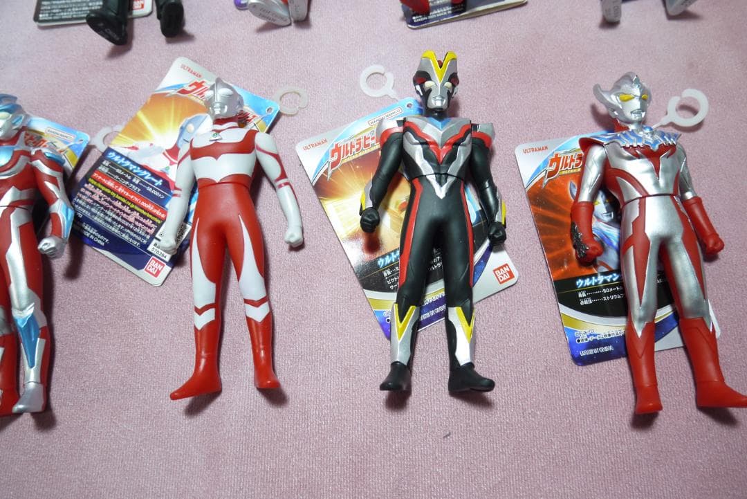 ウルトラヒーローシリーズ　ウルトラ怪獣シリーズ　タグ付きソフビ28体