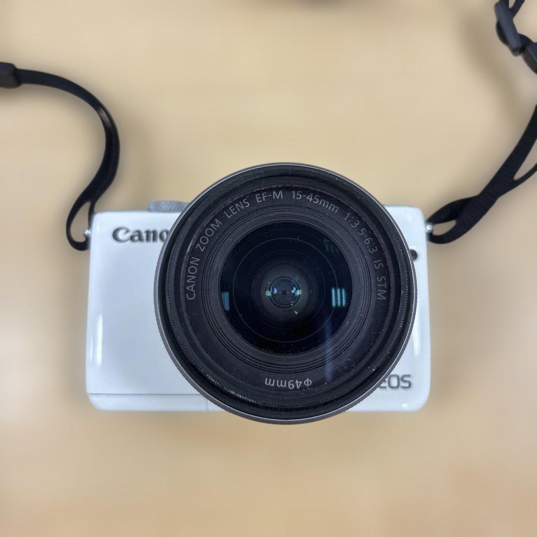 Canon EOS M10 ホワイト EF-M 15-45mm