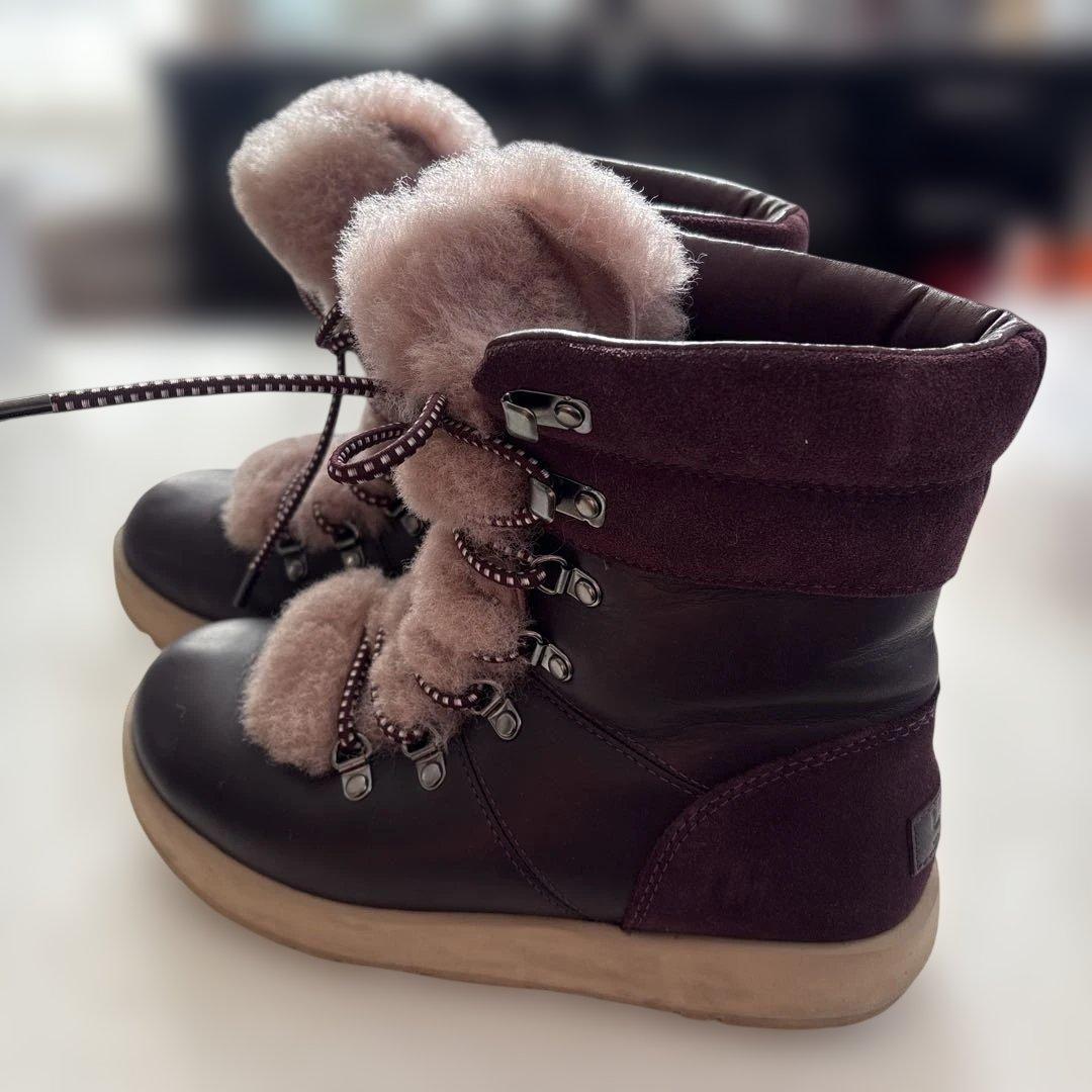 UGG ダークパープル ムートンブーツ