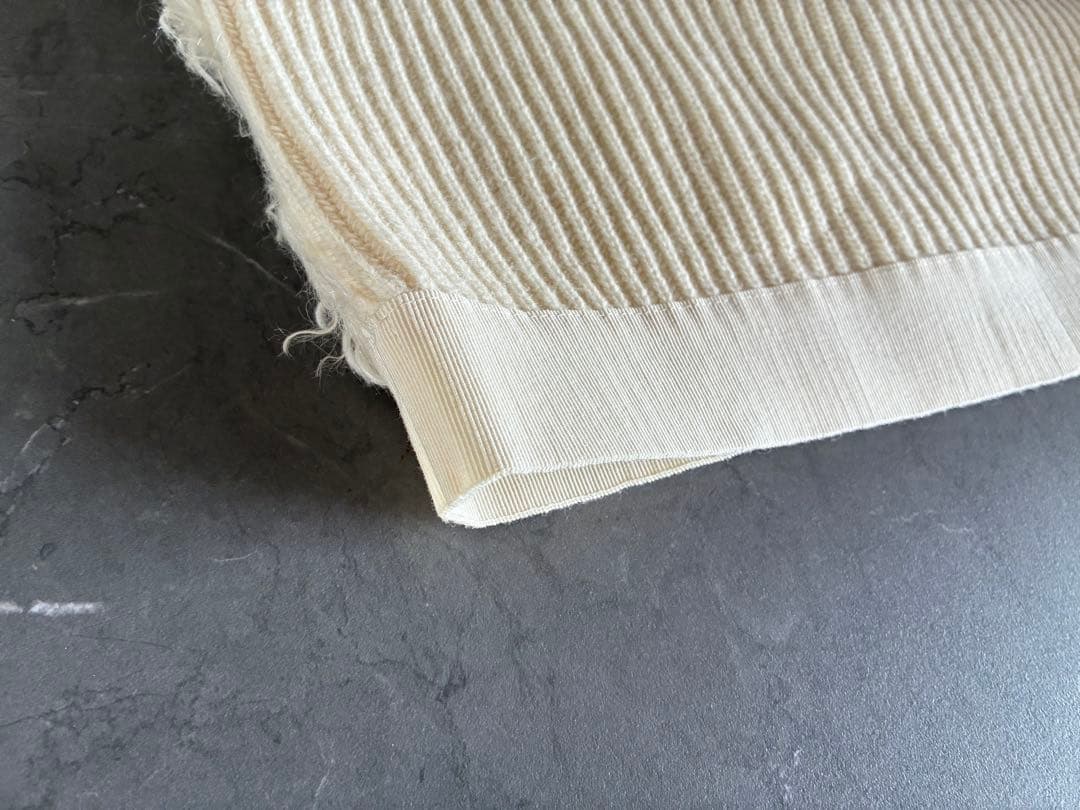 モンクレール　半袖セーター白　mサイズ