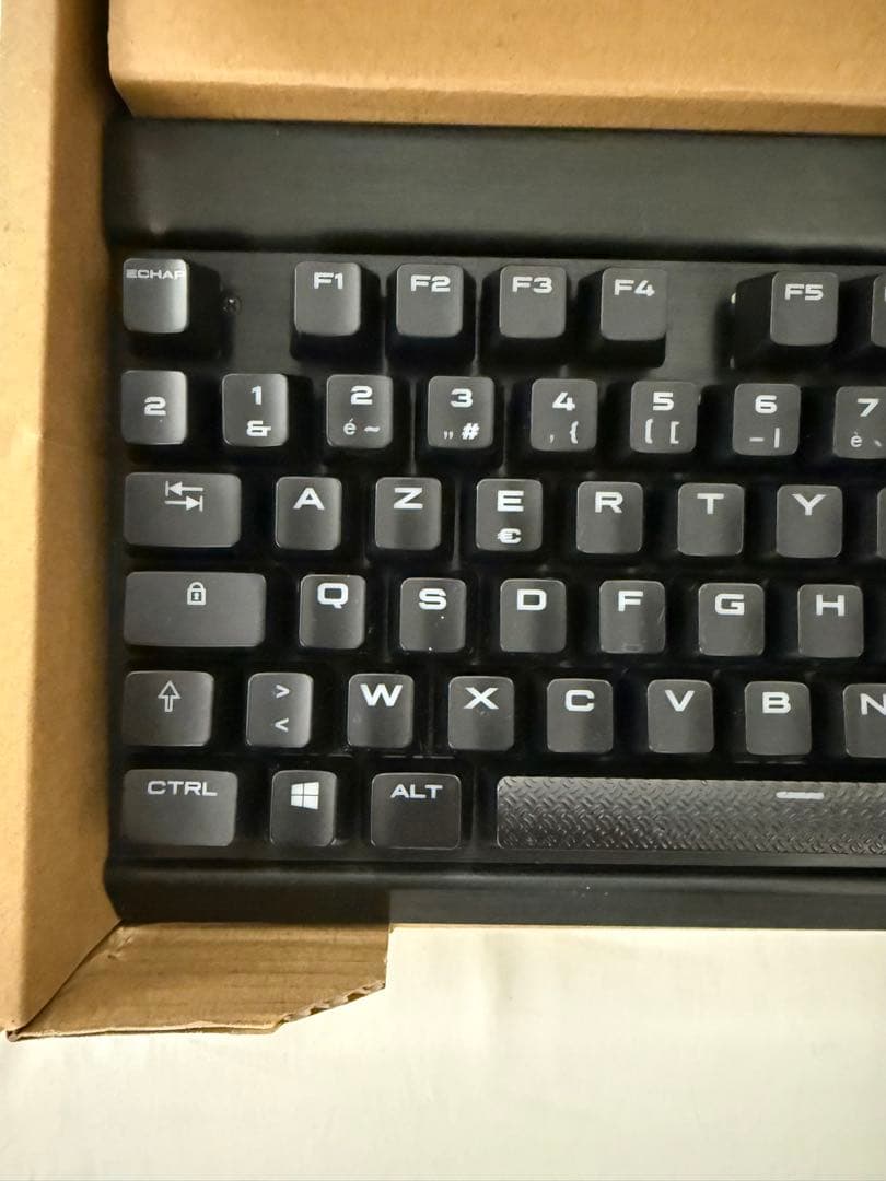 キーボード Corsair K70 RGB Rapidfire FR AZERTY