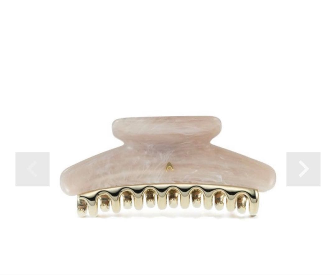 美品★ACCA アールドゥヴィーヴル クリップ Mサイズ　ピンクベージュ