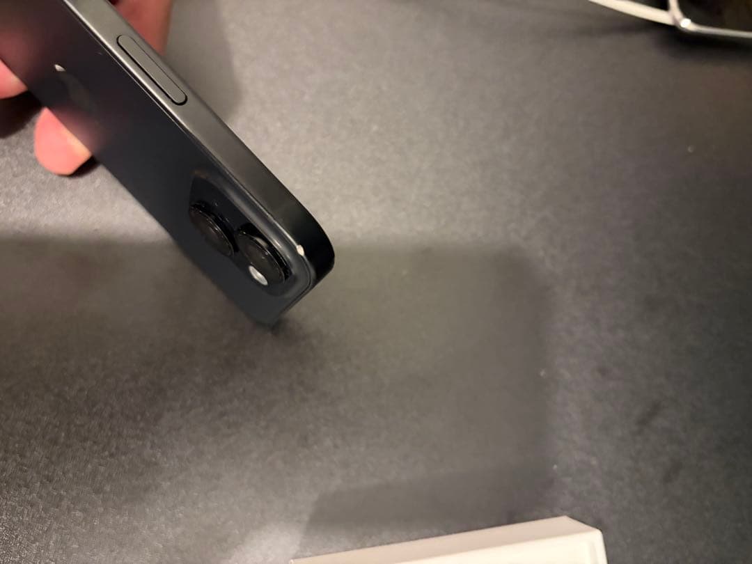 中古　Apple iPhone 15 ブラック 本体