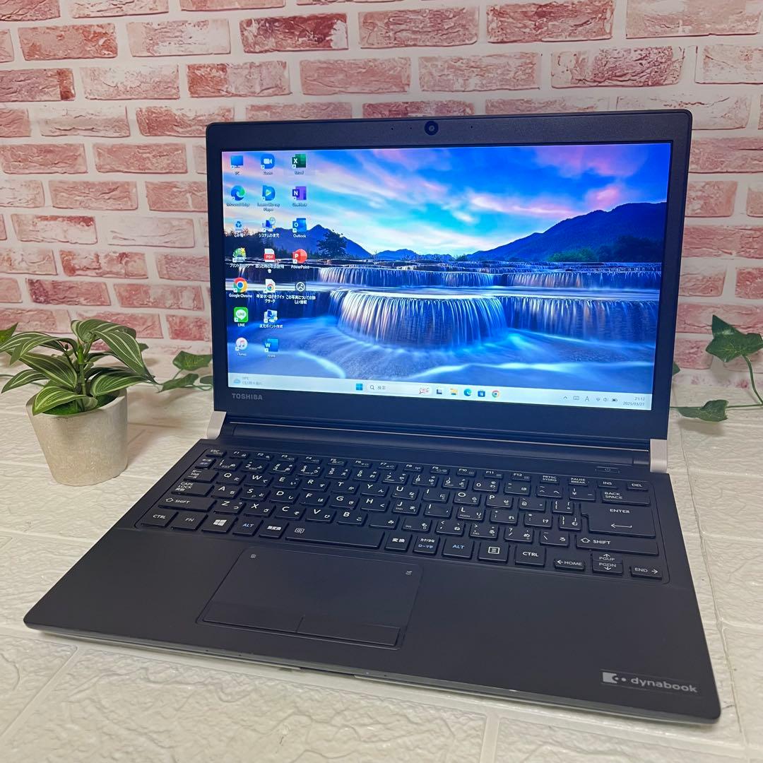 ★中古SSD128GB メモリ8GB★R73/D カメラ　ノートパソコン352