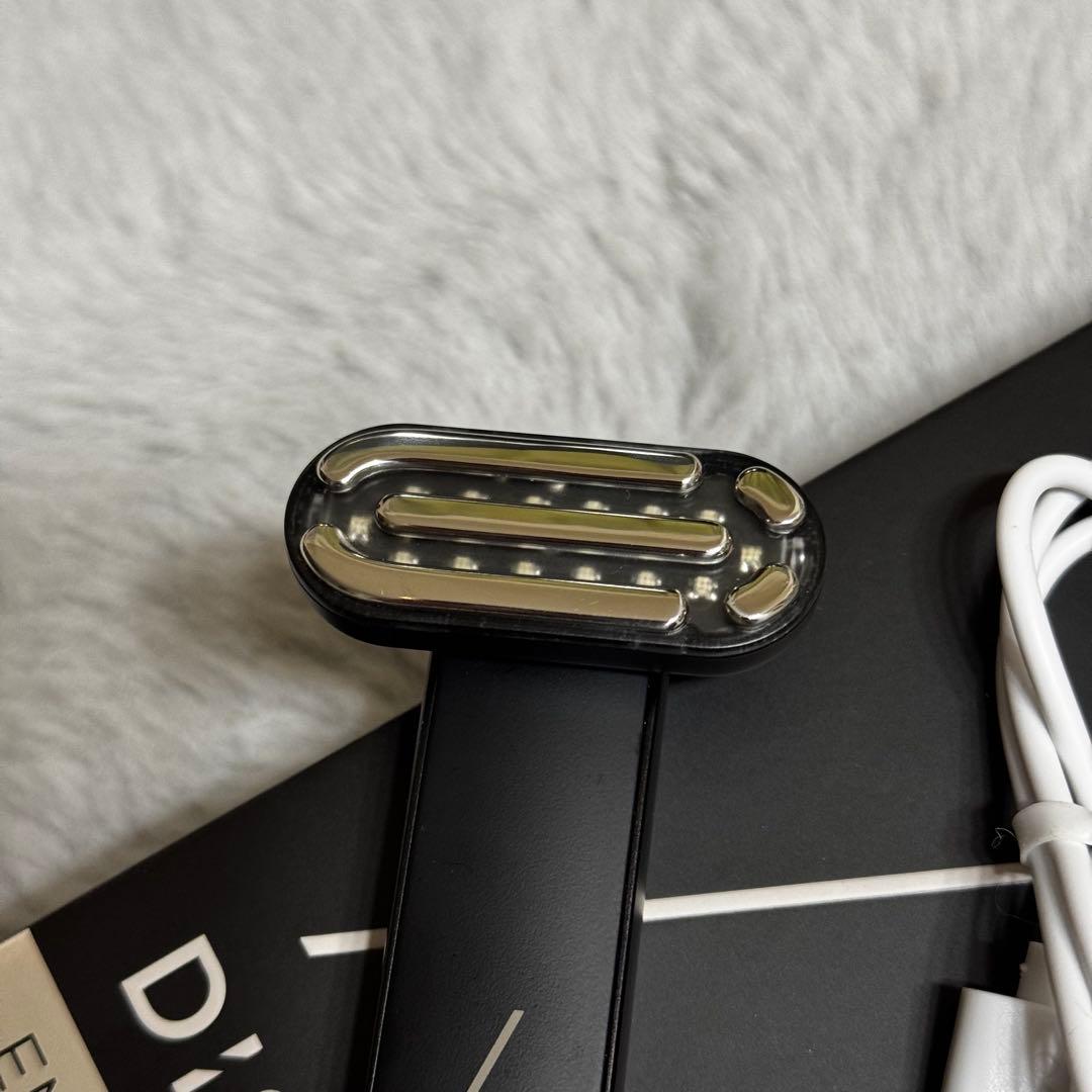 【美品】DISM ディズム EMS EER メディスキンケアデバイス